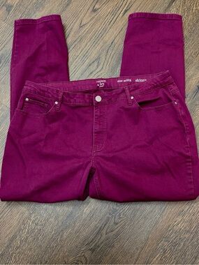 crown & ivy Women's Skinny Jeans - Deep Berry